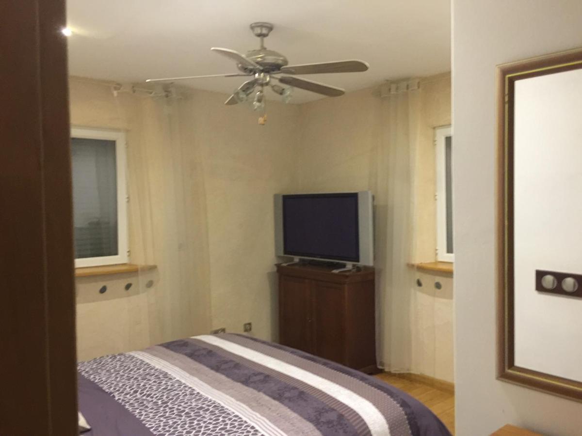 La Decouverte, Jacuzzi, Sauna, Et Terrasse Avec Vue Sur Lac A La Campagne Entre Toulouse Et Auch Catonvielle Exteriér fotografie