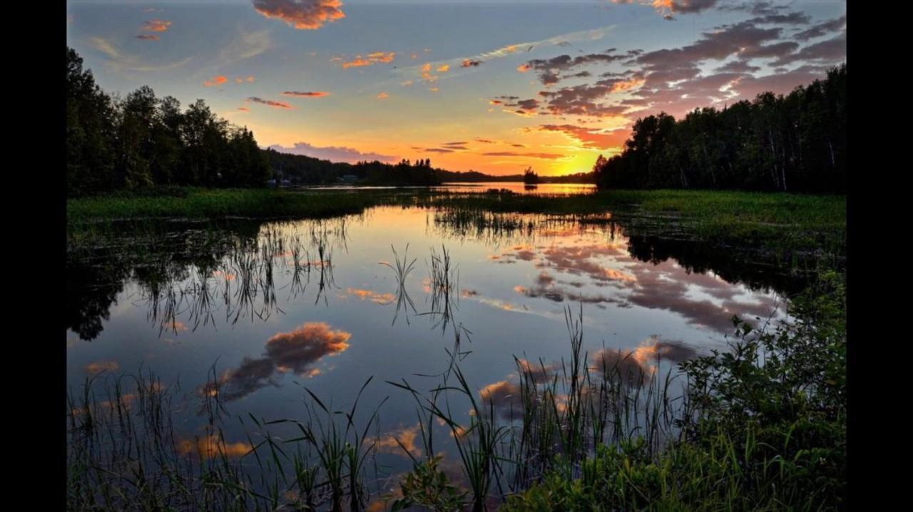 Vila La Decouverte, Jacuzzi, Sauna, Et Terrasse Avec Vue Sur Lac A La Campagne Entre Toulouse Et Auch Catonvielle Exteriér fotografie